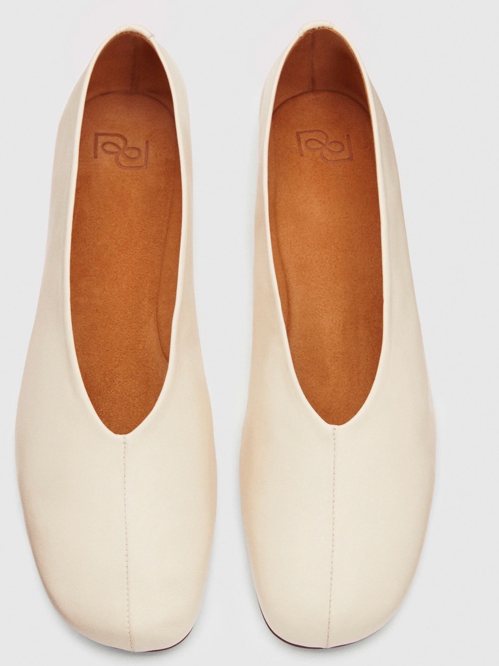 Reformation Blaine Flat Almond Leather 37